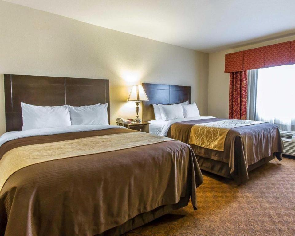 Comfort Inn & Suites Atoka Esterno foto