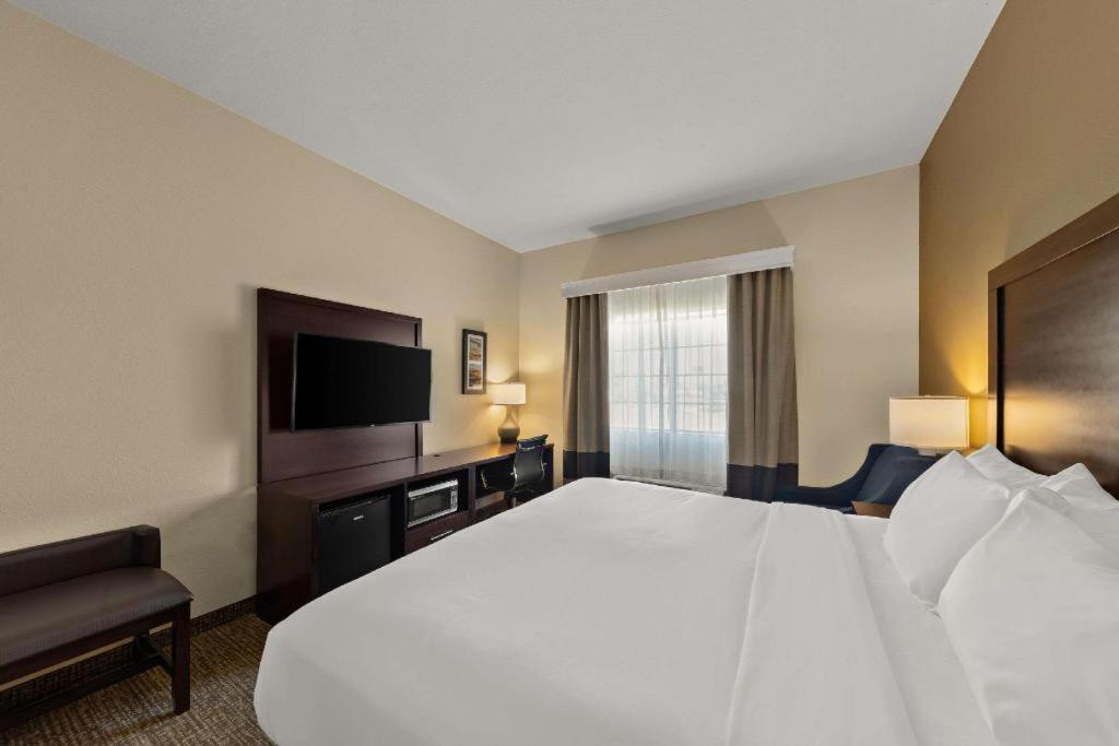 Comfort Inn & Suites Atoka Esterno foto