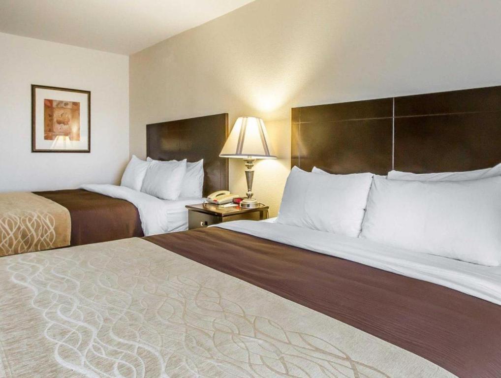 Comfort Inn & Suites Atoka Esterno foto